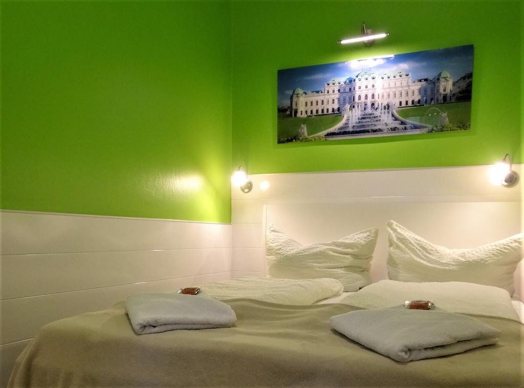Apartment Studio-apartment Augarten Vienna